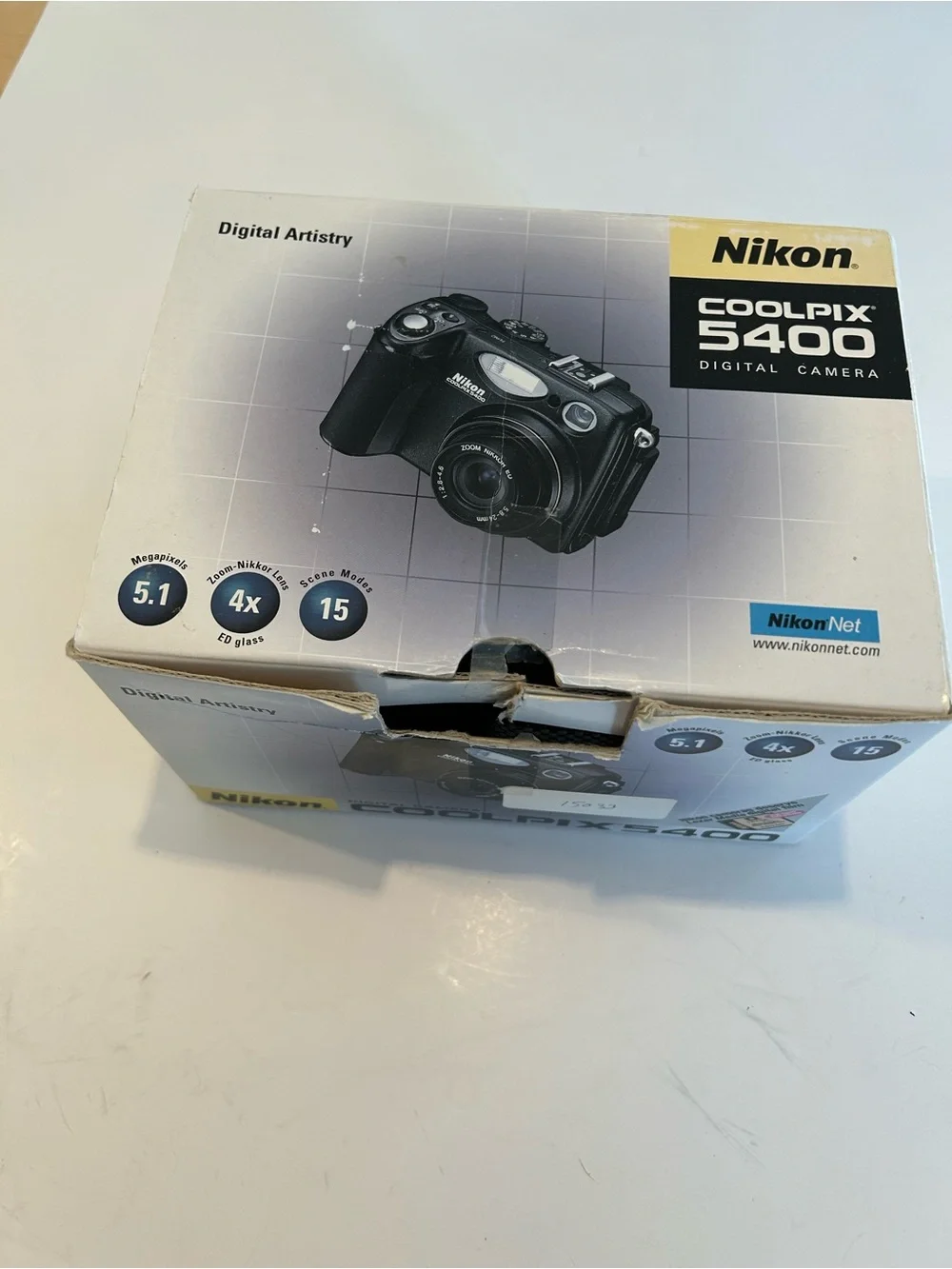 Nikon Coolpix 5400 - Untested - Read